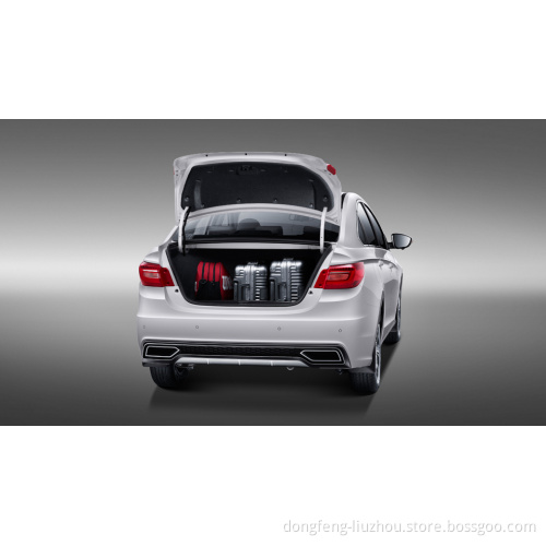 Dongfeng Hot Sales Luxury Sedan Mini Car с Dongfeng S50 Car Car Cars на продажу